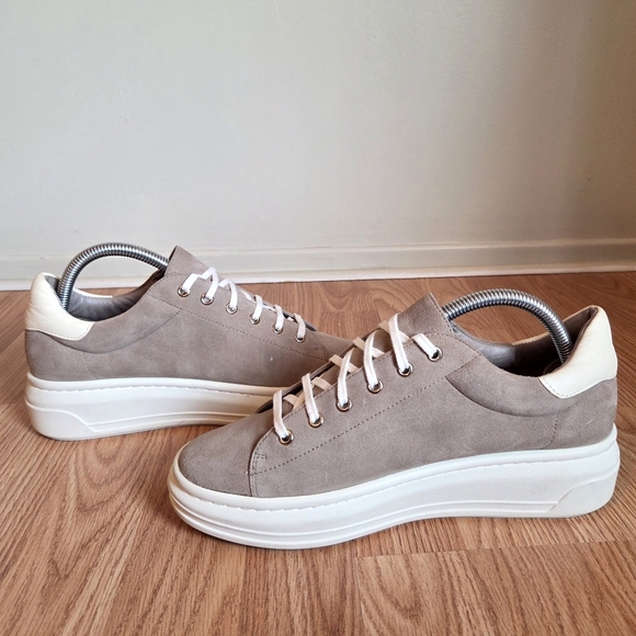 Joie Miriam Suede Leather Low Top Style Rubber Platform Taupe Sneakers Sz EU 39 - Picture 12 of 16